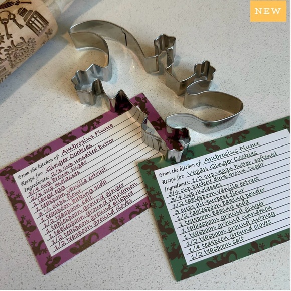 ENTIRE Magic Delivered Sweet Shop Quarterly Box. - Picture 8 of 10